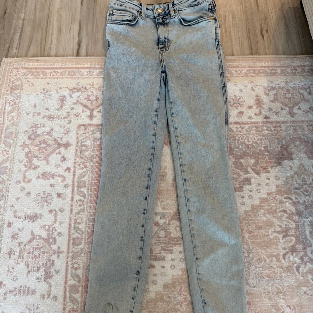 Free People We The Free Light Wash Raw Hem Jeans Size 27